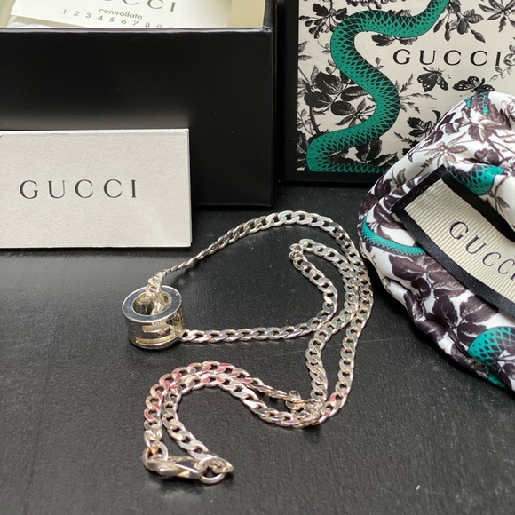 🔥❤️🔥Authentic GUCCI necklace with ring charm - Picture 5 of 7